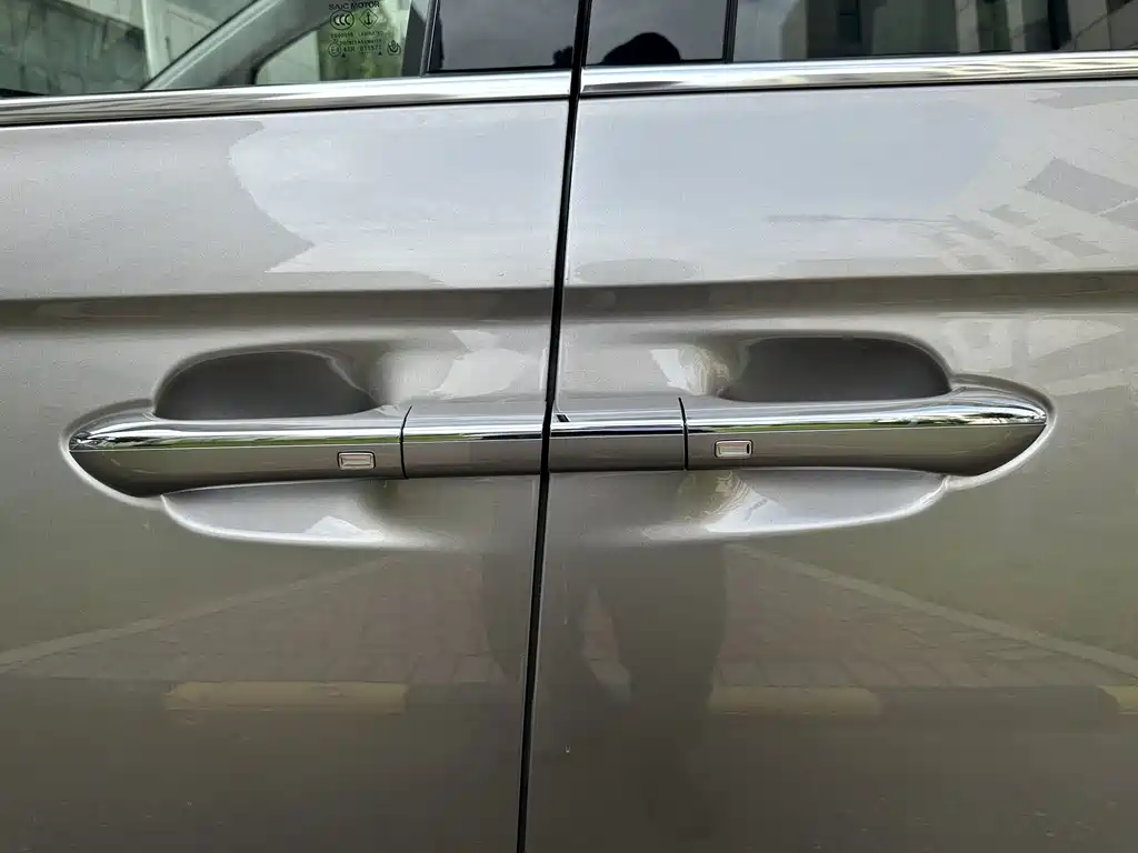 Roewe iMAX8 New Energy — миниатюра 11