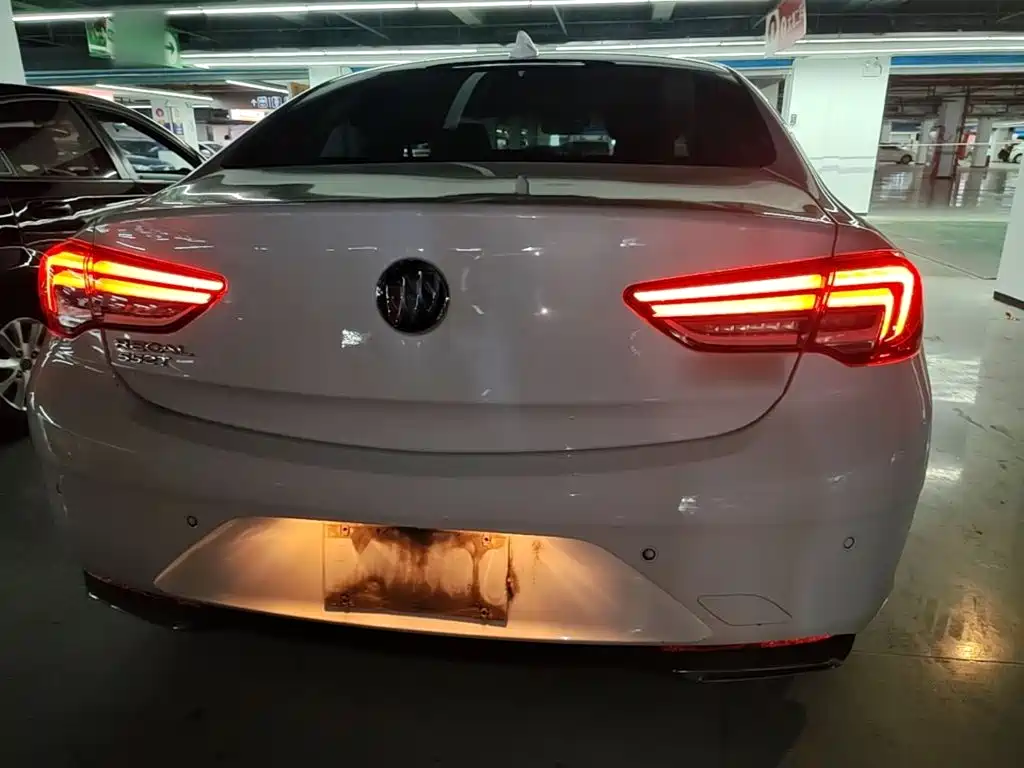 Buick Regal — миниатюра 6