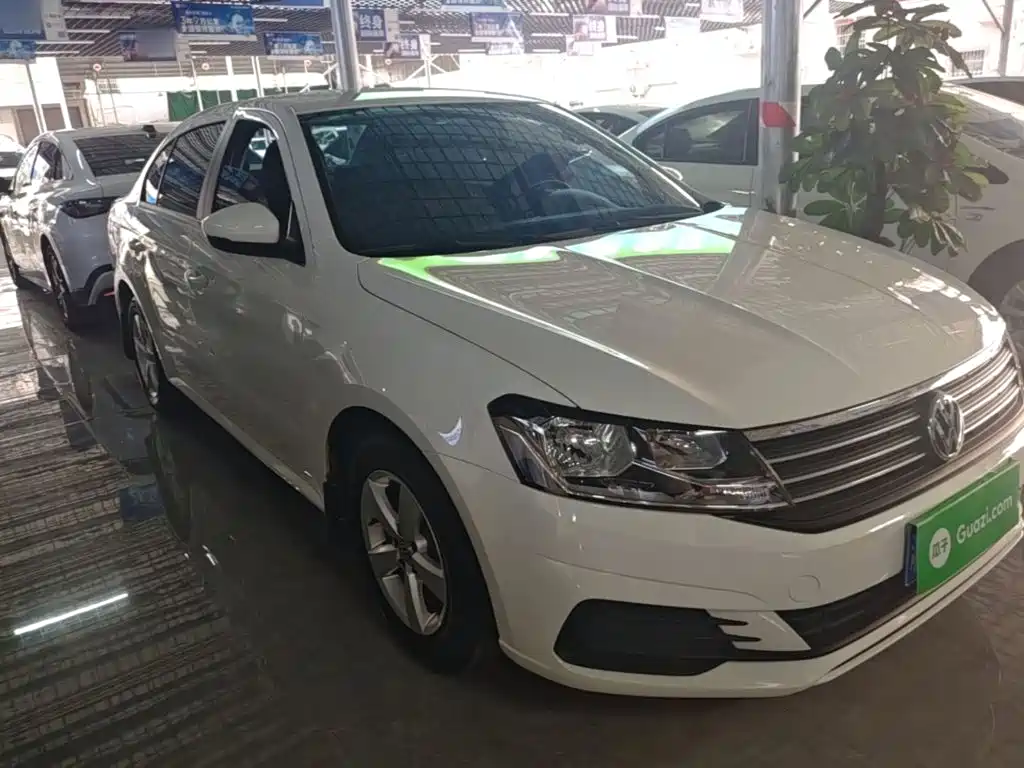 Volkswagen Lavida — миниатюра 4
