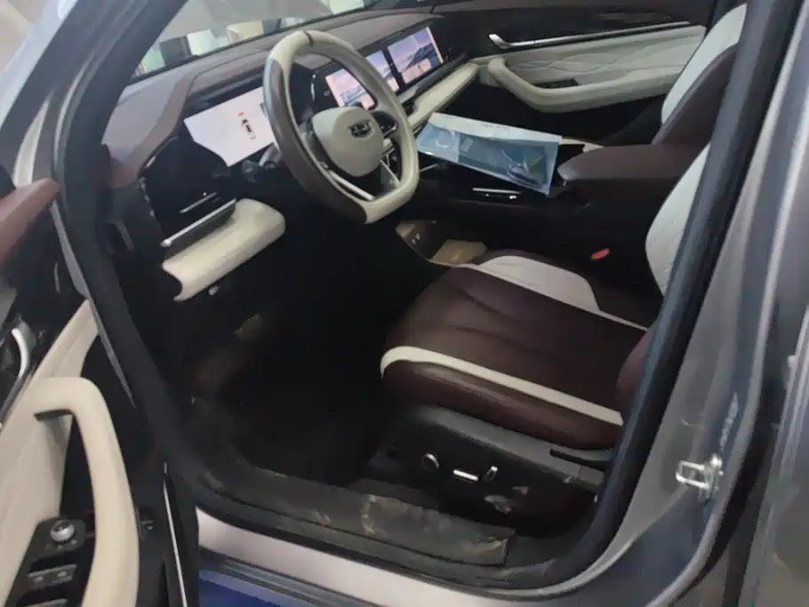 Geely Xingyue L — миниатюра 9