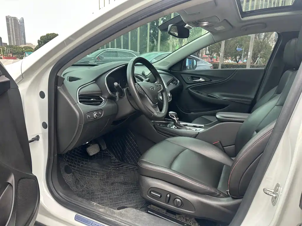 CHEVROLET MAI RUIBAO XL