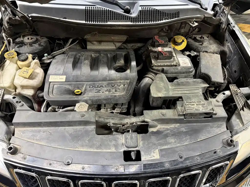 Jeep Compass (Import) — миниатюра 35
