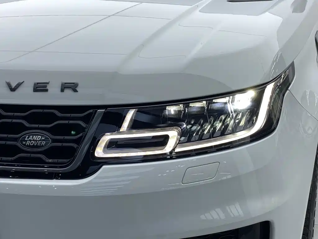 Land Rover Sport — миниатюра 6
