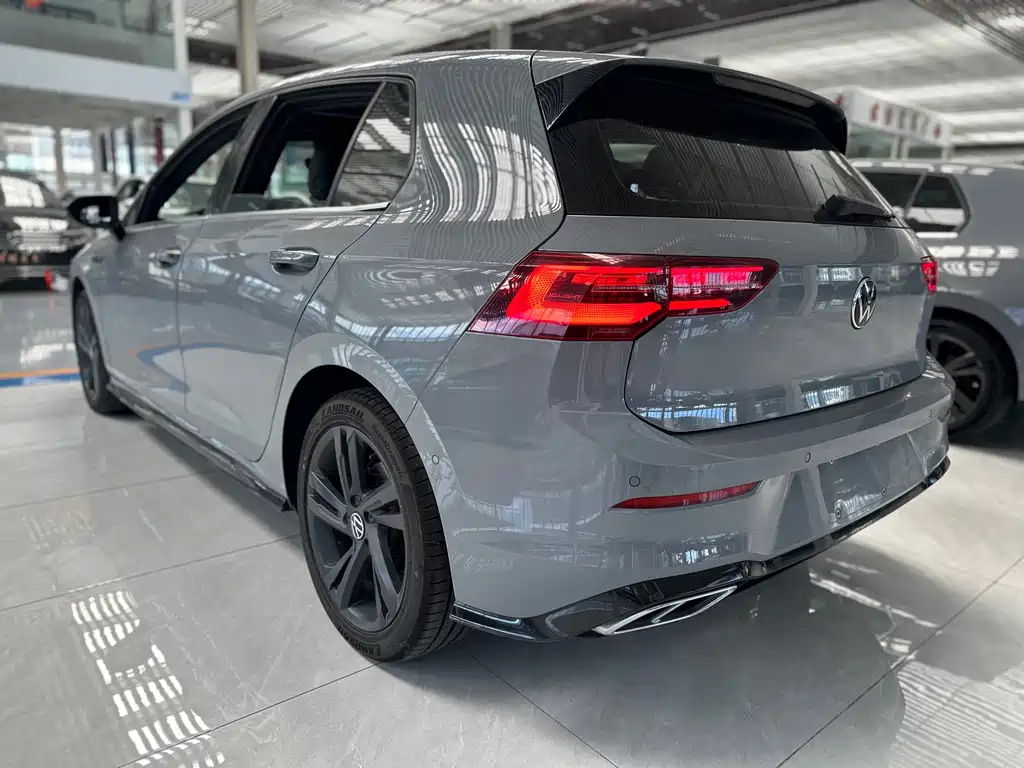 Volkswagen Golf — миниатюра 13