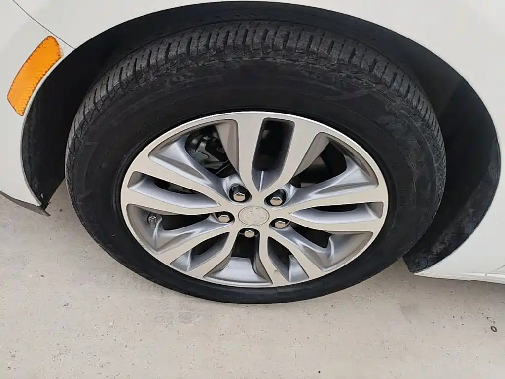 Buick Excelle — миниатюра 23