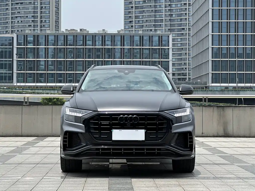 Audi Q8 2021 55 TFSI