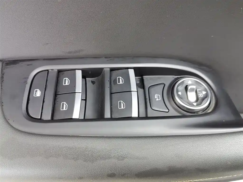 Chery Tiggo 8 8 2020 290TGDI AT Elite