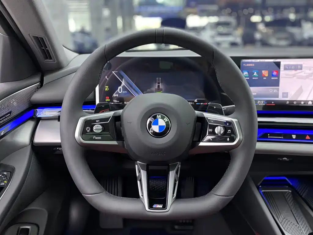 BMW 5 Series — миниатюра 15
