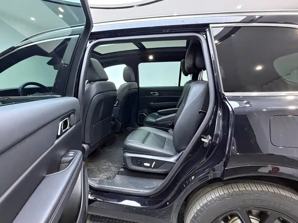 Li Auto Li ONE — миниатюра 11