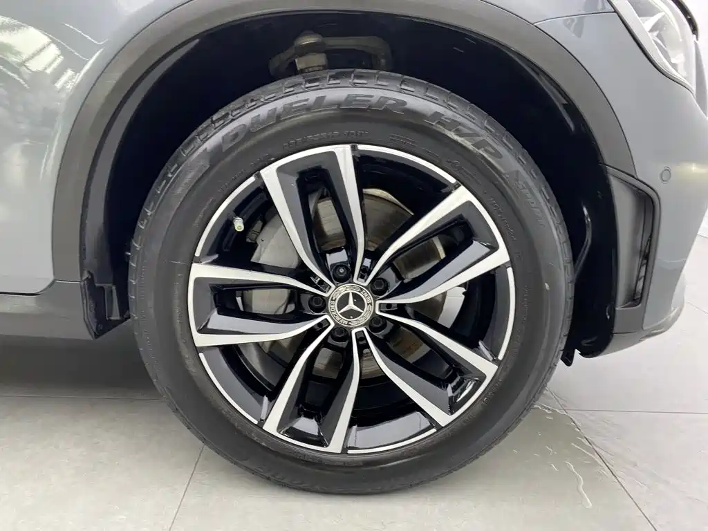 Mercedes-Benz GLC — миниатюра 8