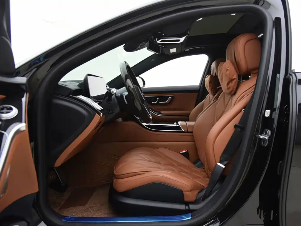 Mercedes-Benz S-Class — миниатюра 12
