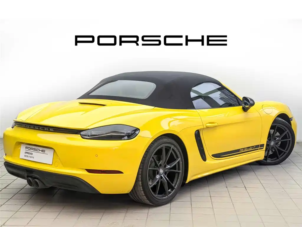 PORSCHE 718
