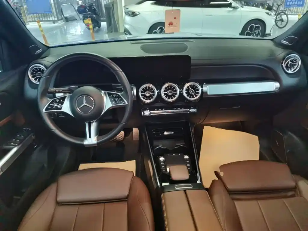 Mercedes-Benz GLB 2024 GLB 220 4MATIC