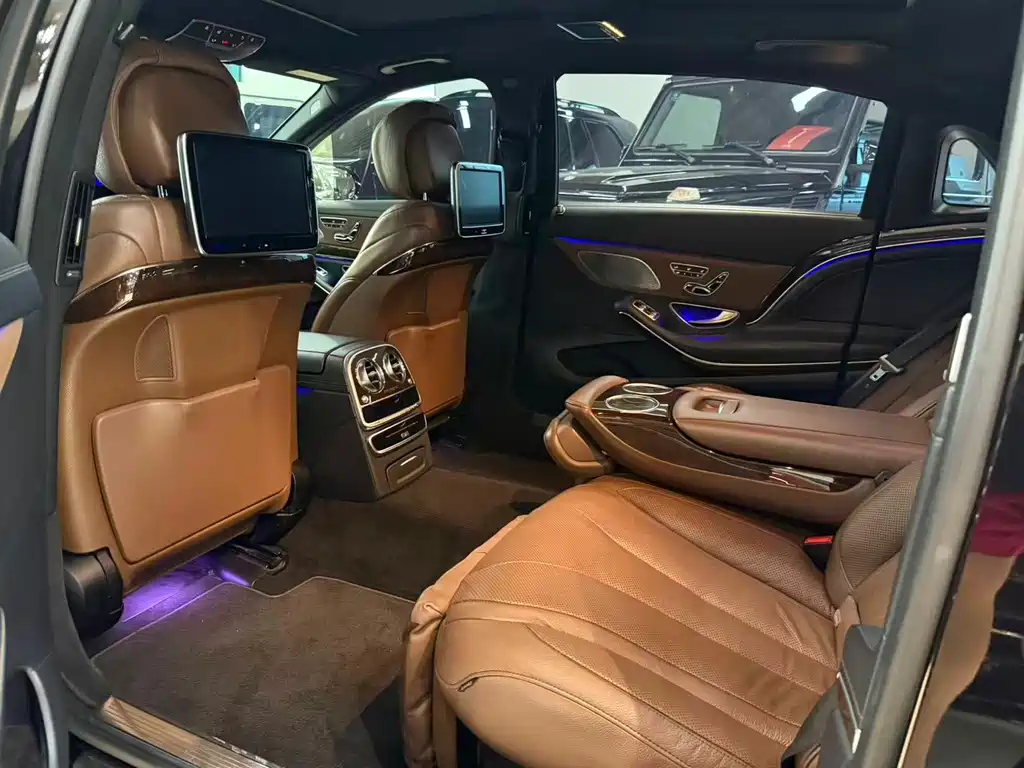 Mercedes-Benz S-Class — миниатюра 8