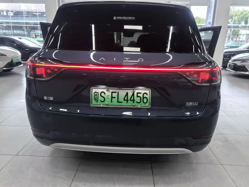 Aito M9 2024 Ultra 42kWh 6 мест