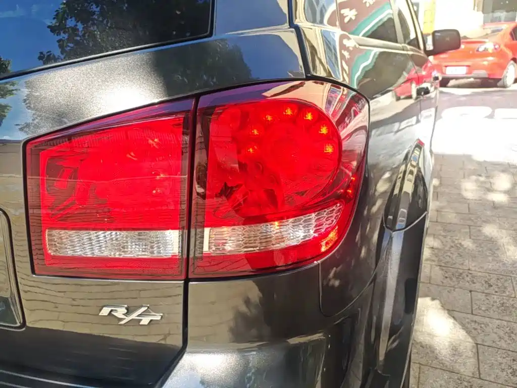Dodge Journey — миниатюра 8