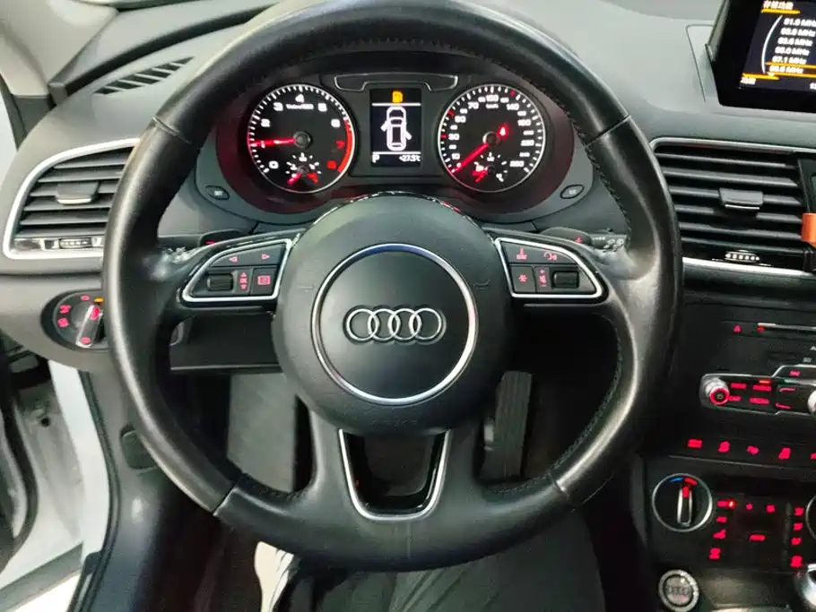 Audi Q3 — миниатюра 15