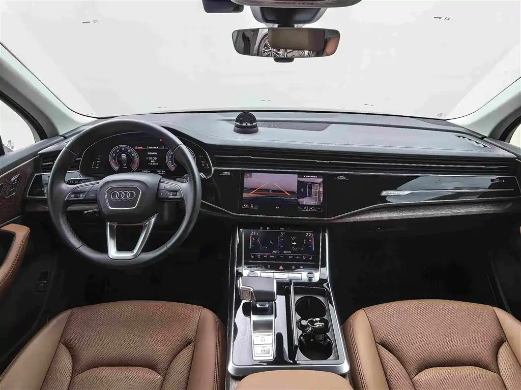 Audi Q7 2023 45 TFSI quattro S line Sport
