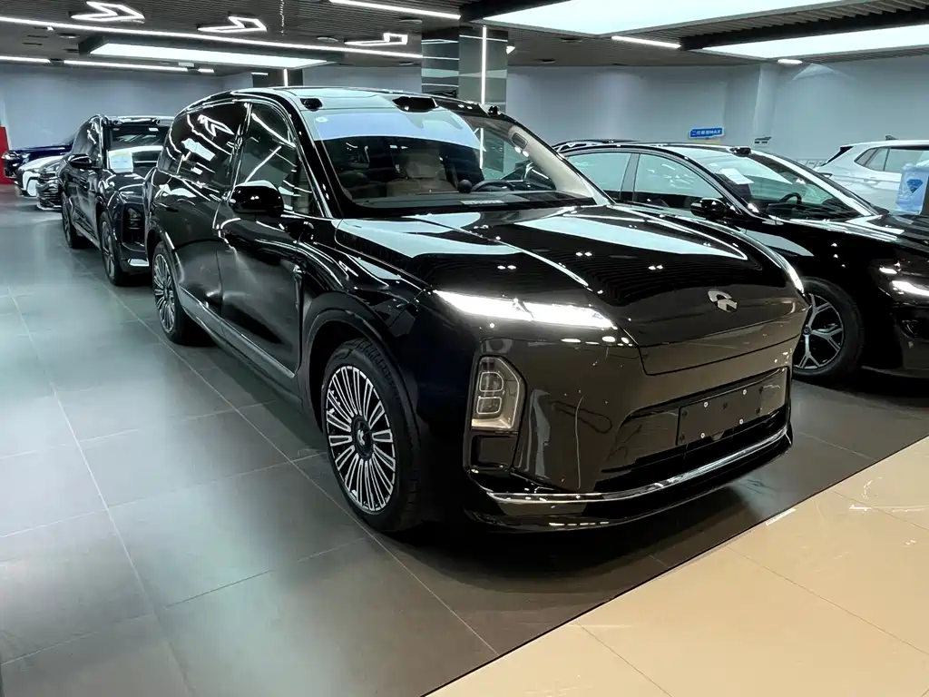 NIO ES8 2026 мест Executive Luxury