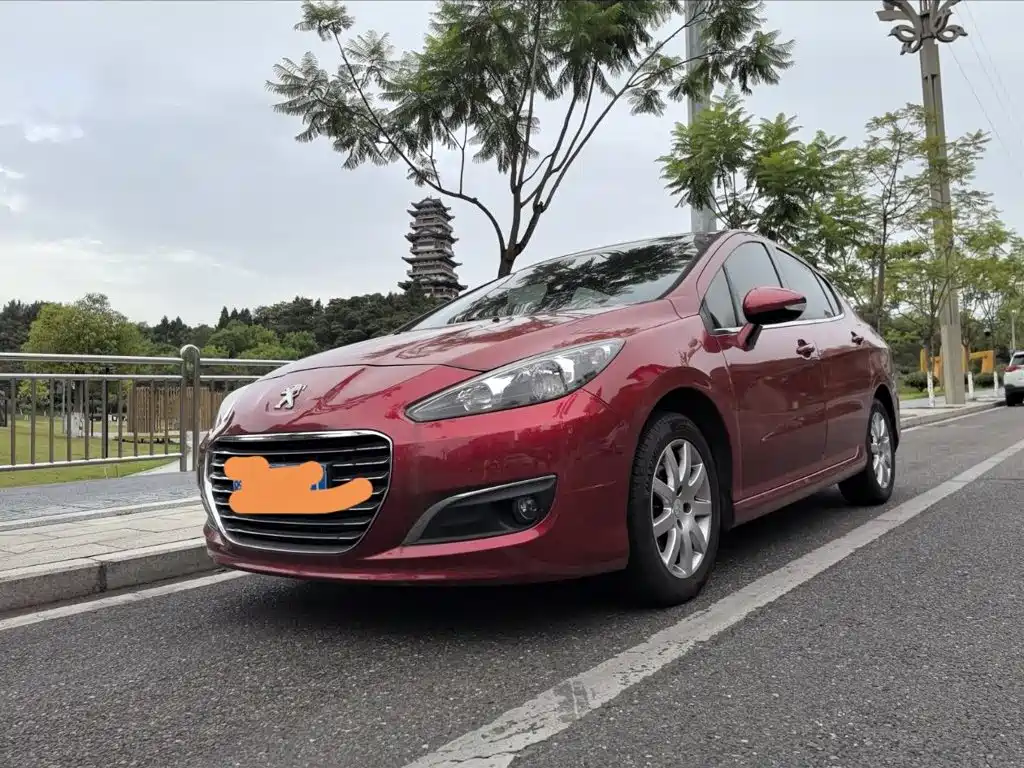 Peugeot 308 — миниатюра 25