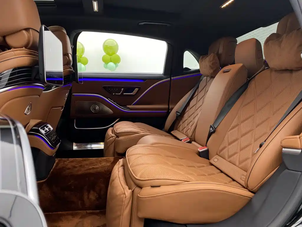 Mercedes-Benz S-Class — миниатюра 21
