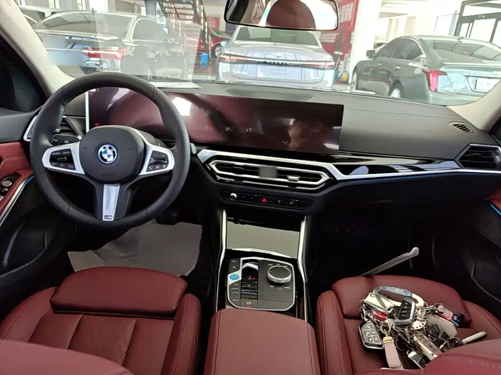 BMW i3 — миниатюра 10