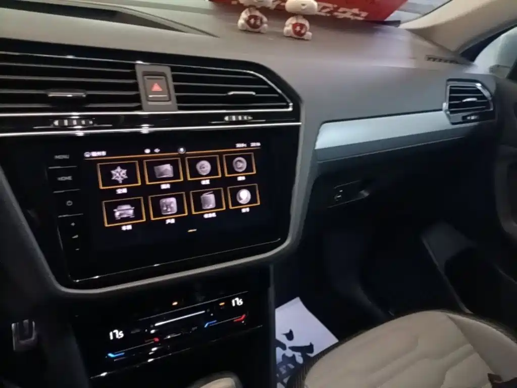 Volkswagen Tiguan X — миниатюра 10