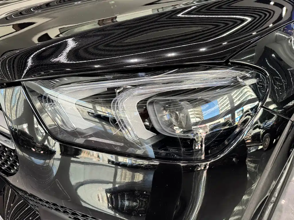 Mercedes-Benz GLE (Import) — миниатюра 4