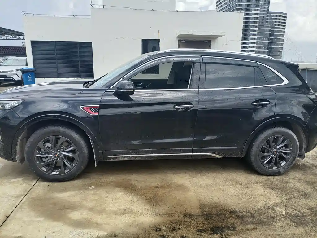Hongqi Hongqi HS5 — миниатюра 4