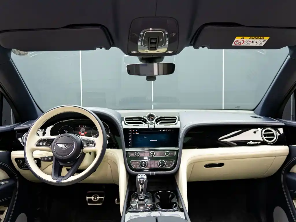 Bentley Bentayga — миниатюра 15