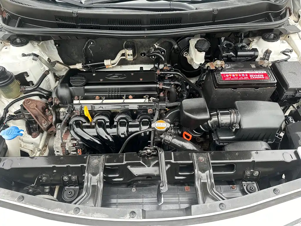 Hyundai Verna 1.4L Auto Smart Type GLS, фото 23