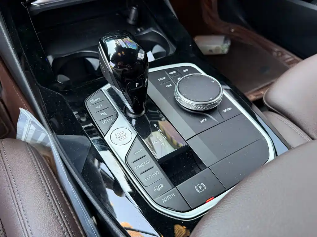 BMW X3 — миниатюра 9