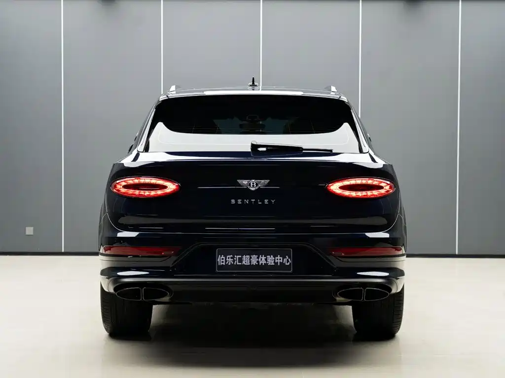 Bentley Bentayga — миниатюра 7