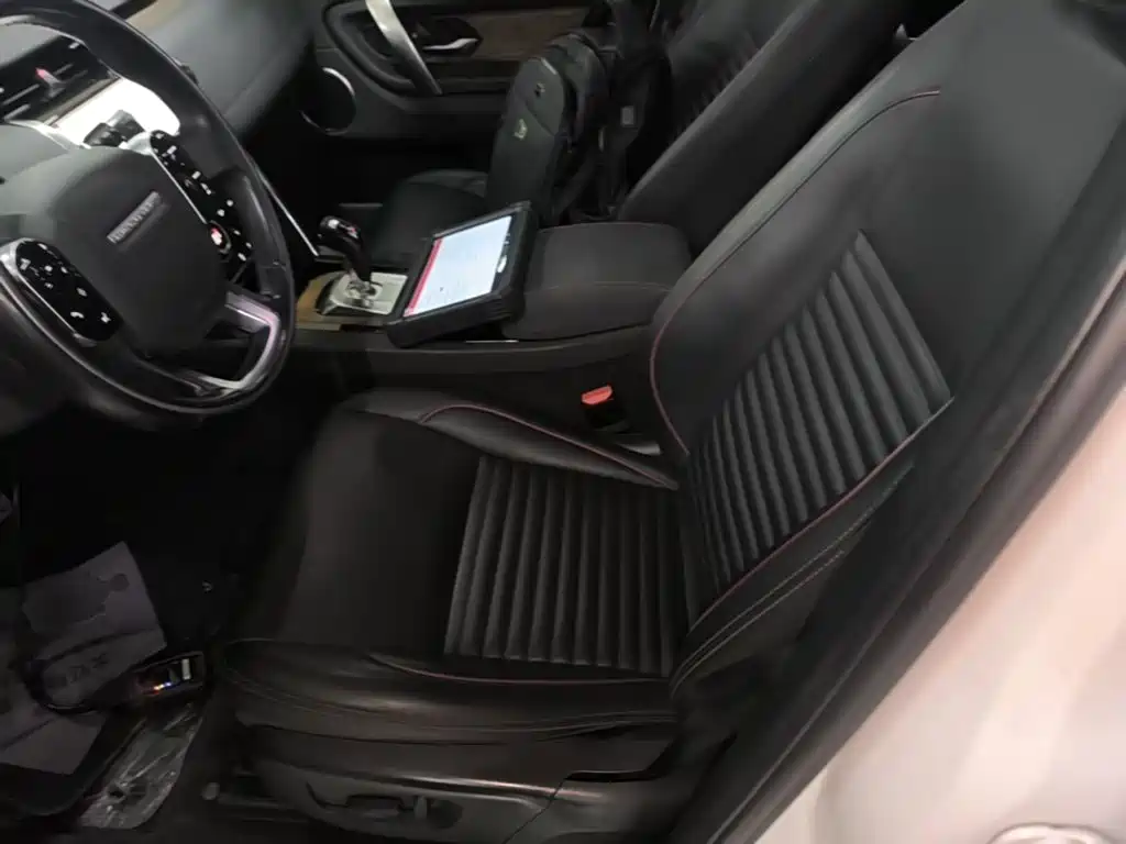 Land Rover Discovery Sport — миниатюра 15