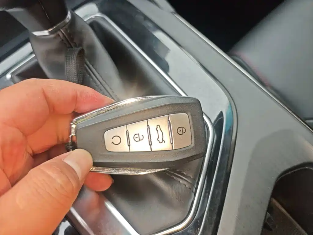 Geely Emgrand S — миниатюра 9