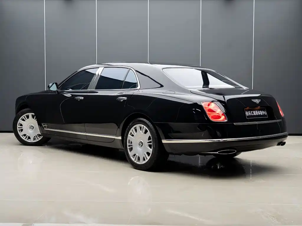 Bentley Mulsanne — миниатюра 4
