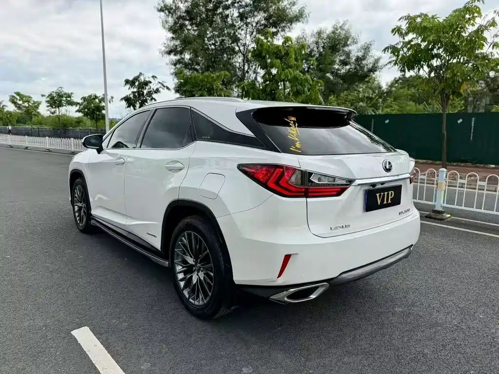 Lexus RX — миниатюра 7