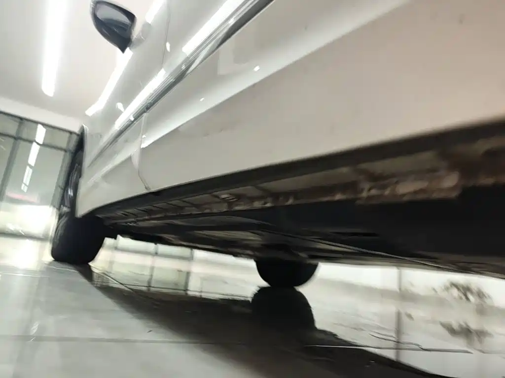 Volkswagen Tiguan L PHEV — миниатюра 22