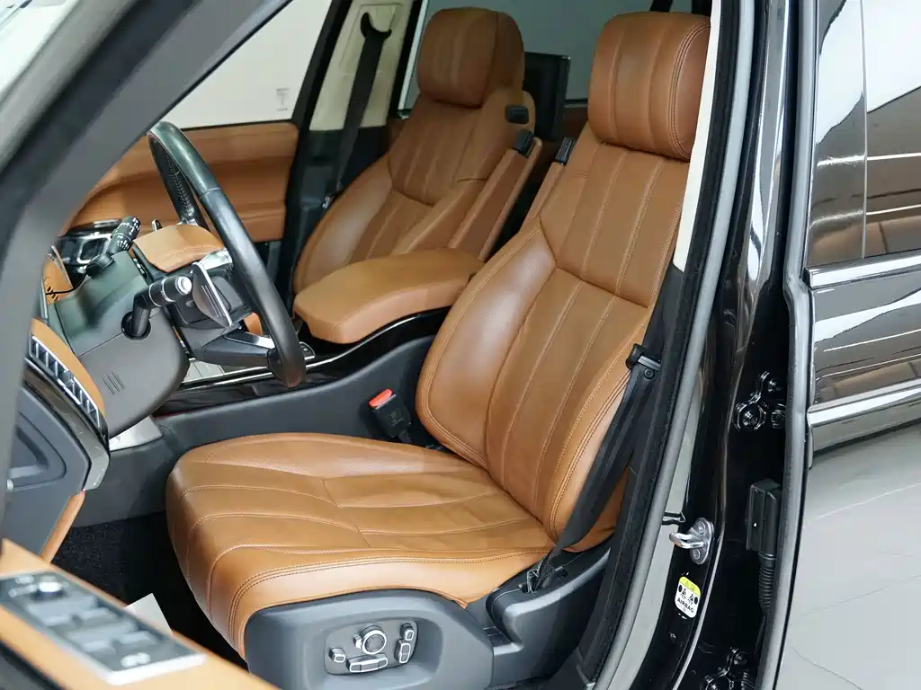 Land Rover Range Rover — миниатюра 11