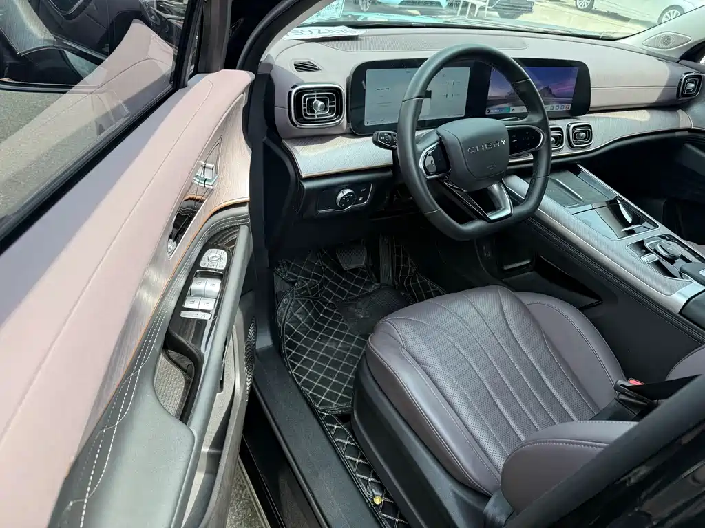 Chery Tiggo 9 C-DM — миниатюра 8