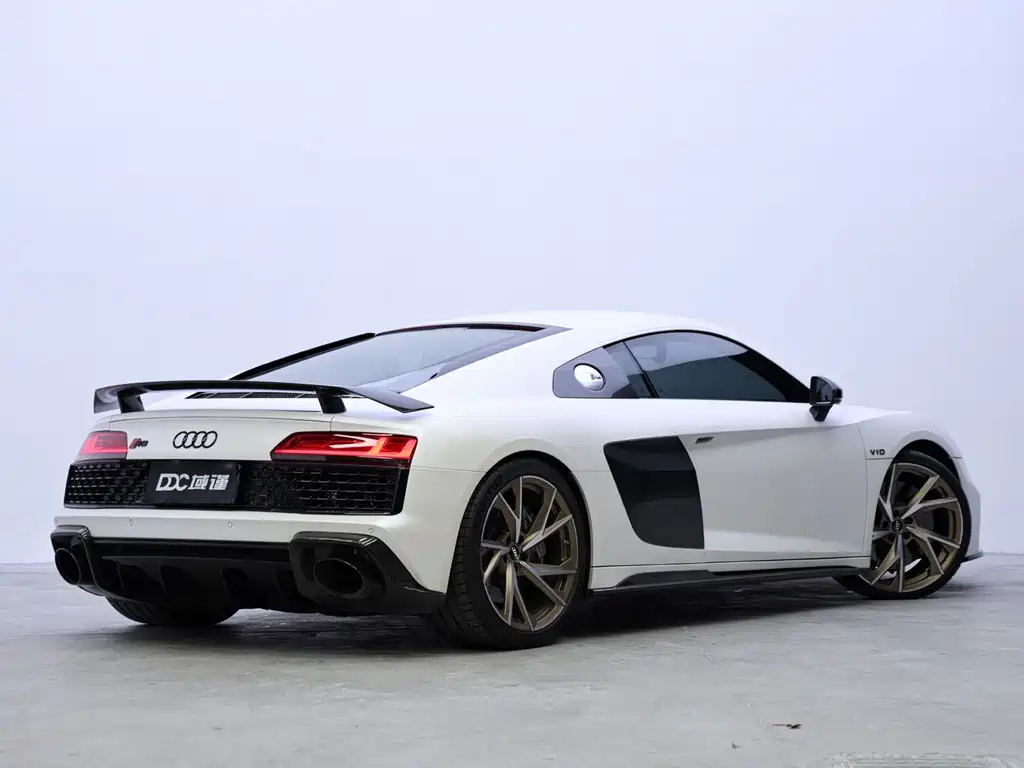 Audi R8 — миниатюра 7