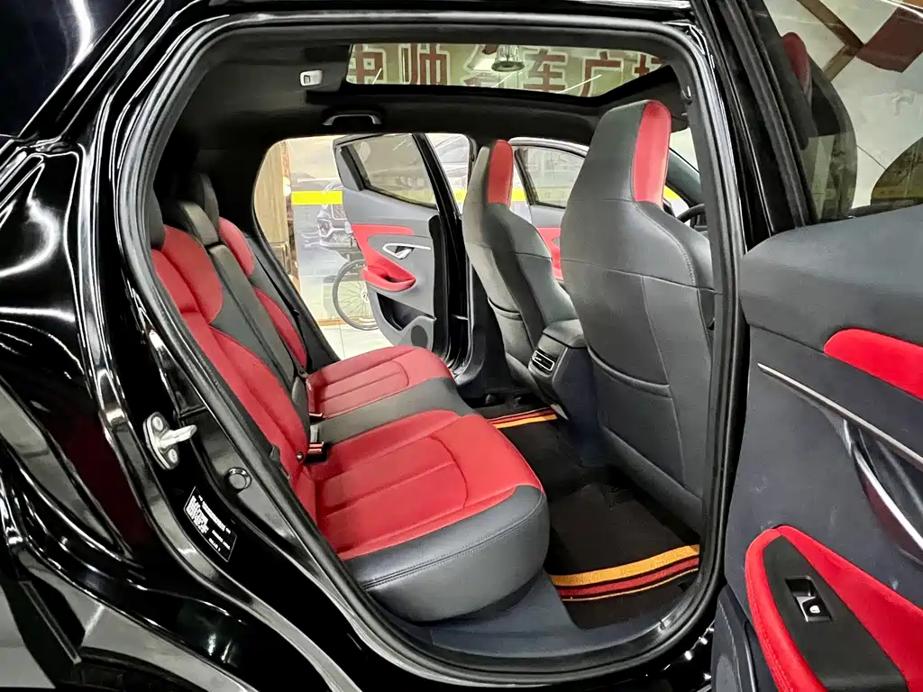 Changan UNI-T — миниатюра 14