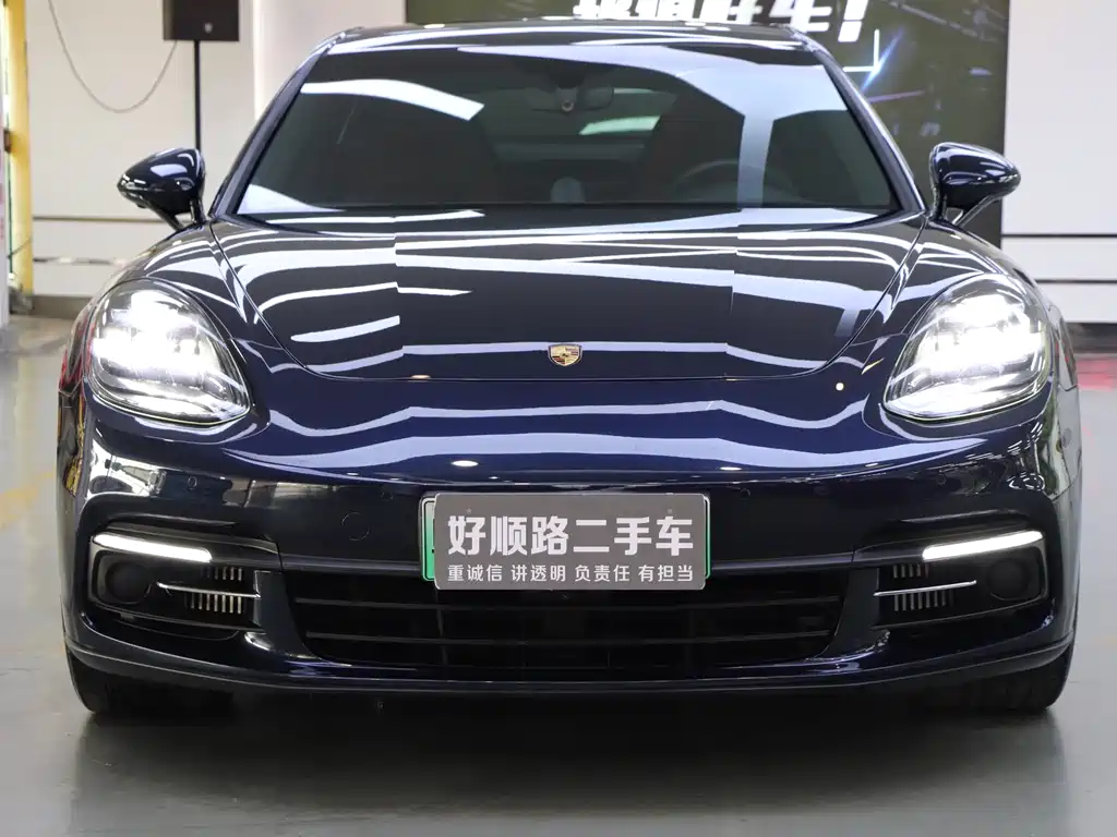 PORSCHE PANAMERA NEW ENERGY
