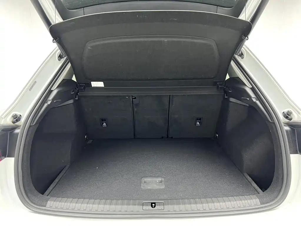 Audi Q3 — миниатюра 9