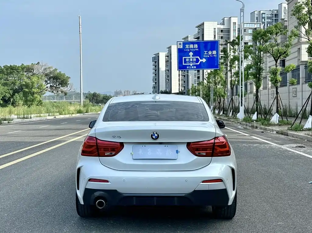 BMW 1 Series — миниатюра 6