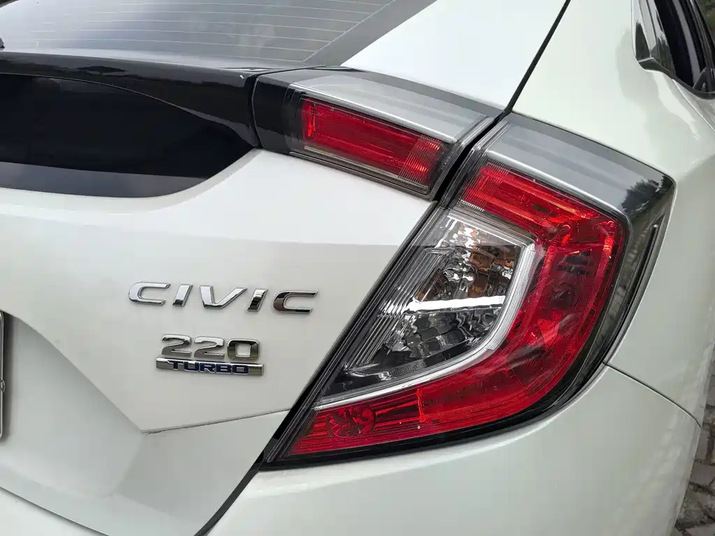 Honda Civic — миниатюра 15