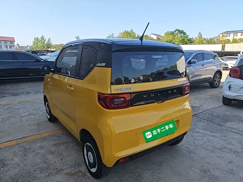 Wuling MINIEV — миниатюра 5