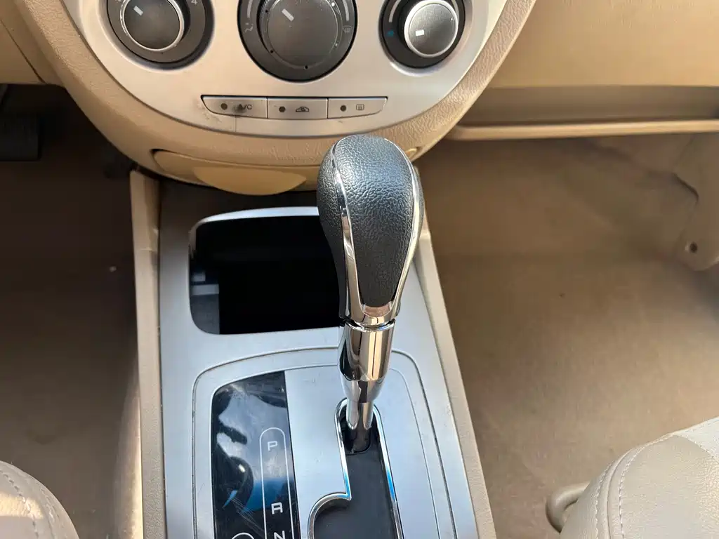 Buick Excelle — миниатюра 16