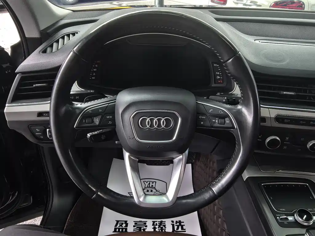 Audi Q7 2018 40 TFSI Comfort