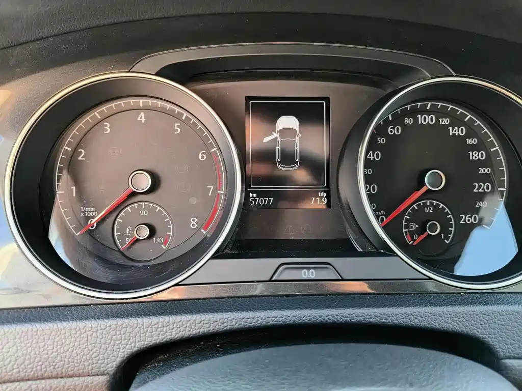 Volkswagen Golf — миниатюра 8